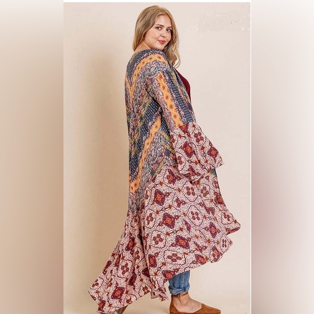 Umgee Fabulous Flared and Funky🌻Colorful Floral Bohemian Patterned Kimono Size L